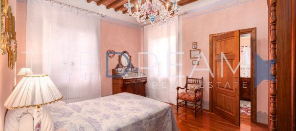 20-salle Villa à Montecarlo, Italy No. 195964 15