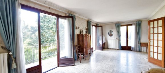 4 bedrooms House in Janvry, France No. 173109 4