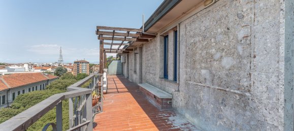 4 bedrooms Duplex in Milan, Italy No. 362646 16