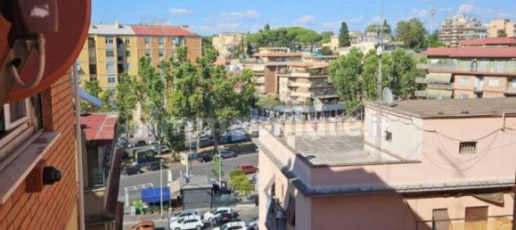 1 bedroom Apartment in Rome, Italy No. 261866 18