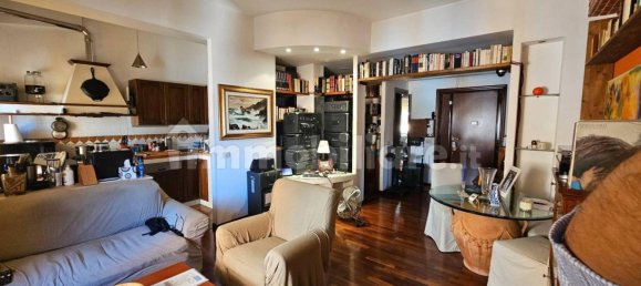 1 bedroom Apartment in Rome, Italy No. 261866 2