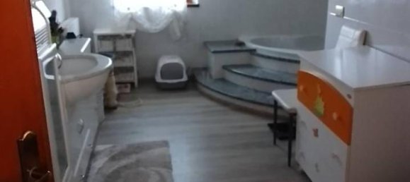 Дом с 6 комнатами в Роттофрено, Италия № 86805 24