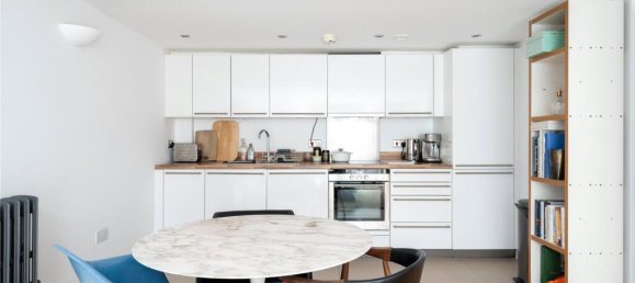 1 bedroom Apartment in London, United Kingdom No. 5254 3