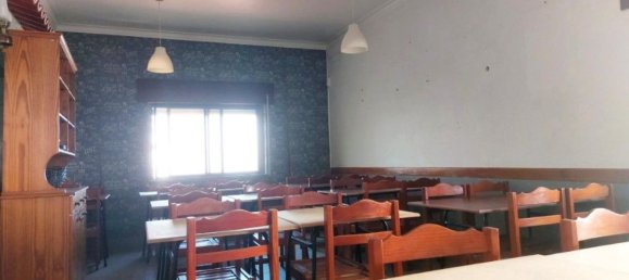 Gewerbliche Immobilie in Almada, Portugal 214m², Nr. 143028 4