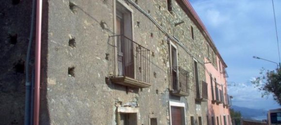 5 rooms House in Fuscaldo, Italy No. 253500 2