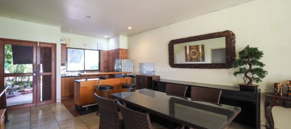 2 bedrooms Condo in Pattaya, Thailand No. 10647 18
