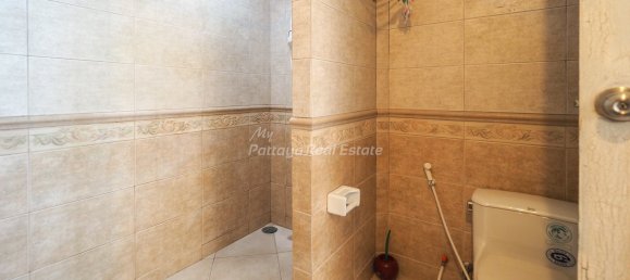 2 bedrooms Condo in Pattaya, Thailand No. 10647 9