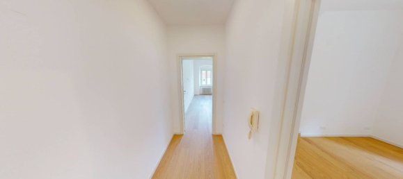 4 rooms Apartment in Trieste, Italy No. 38475 9
