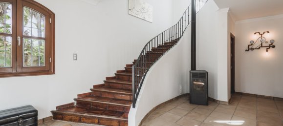 7 bedrooms Villa in Estepona, Spain No. 133899 11