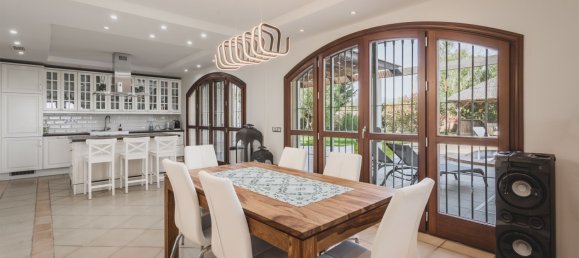 7 bedrooms Villa in Estepona, Spain No. 133899 13