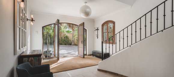 7 bedrooms Villa in Estepona, Spain No. 133899 12