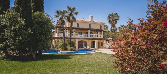 7 bedrooms Villa in Estepona, Spain No. 133899 35