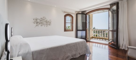 7 bedrooms Villa in Estepona, Spain No. 133899 18