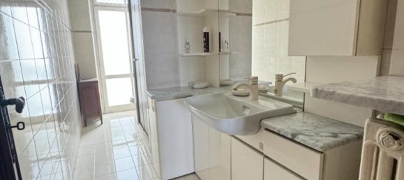 3غرفة شقة في Turin, Italy رقم 230863 33