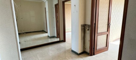 3غرفة شقة في Turin, Italy رقم 230863 2