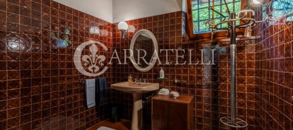 8 bedrooms Villa in Florence, Italy No. 78405 34