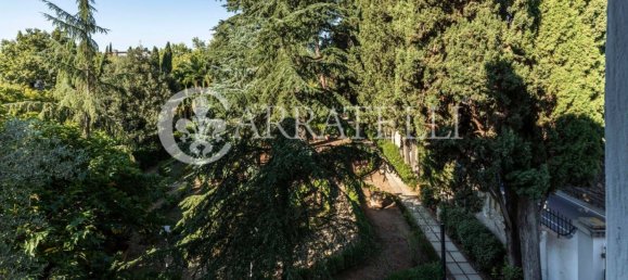 8 bedrooms Villa in Florence, Italy No. 78405 8