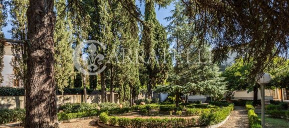 8 bedrooms Villa in Florence, Italy No. 78405 9