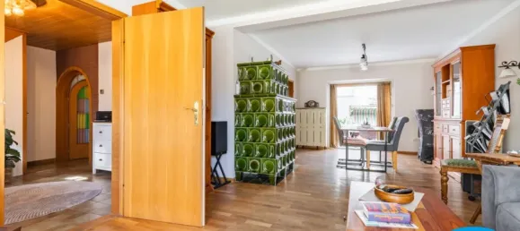 6 rooms Commercial property in Plon, Germany No. 223874 2