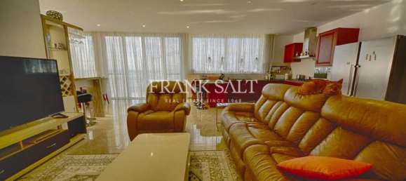 Ático de 3 dormitorios en Gzira, Malta No. 1250 19