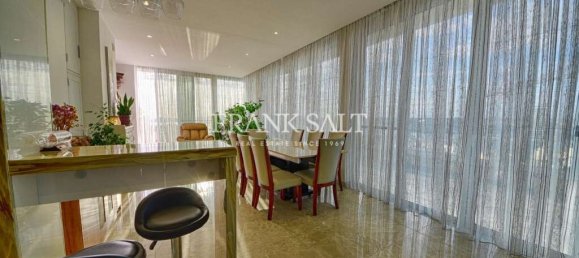 Ático de 3 dormitorios en Gzira, Malta No. 1250 15