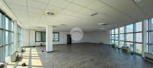 190m² Office in Mantua, Italy No. 364574 13