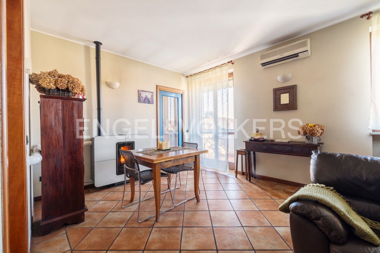 2 bedrooms Apartment in Castelletto sopra Ticino, Italy No. 67650