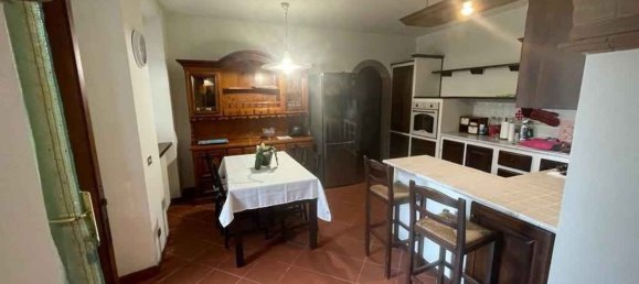 4 rooms Villa in Forte dei Marmi, Italy No. 36485 11