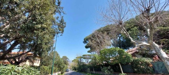 4 rooms Villa in Forte dei Marmi, Italy No. 36485 19