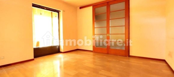 55m² Commercial property in Cassano d'Adda, Italy No. 350914 3