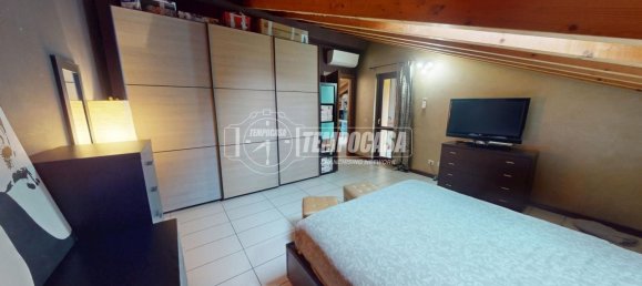 Дуплекс с 3 комнатами в Чезано Мадерно, Италия № 89243 10