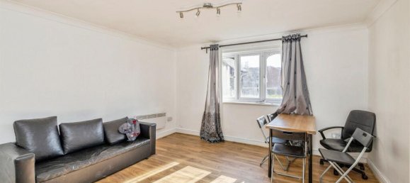 2 bedrooms Apartment in Watford, United Kingdom No. 6120 2