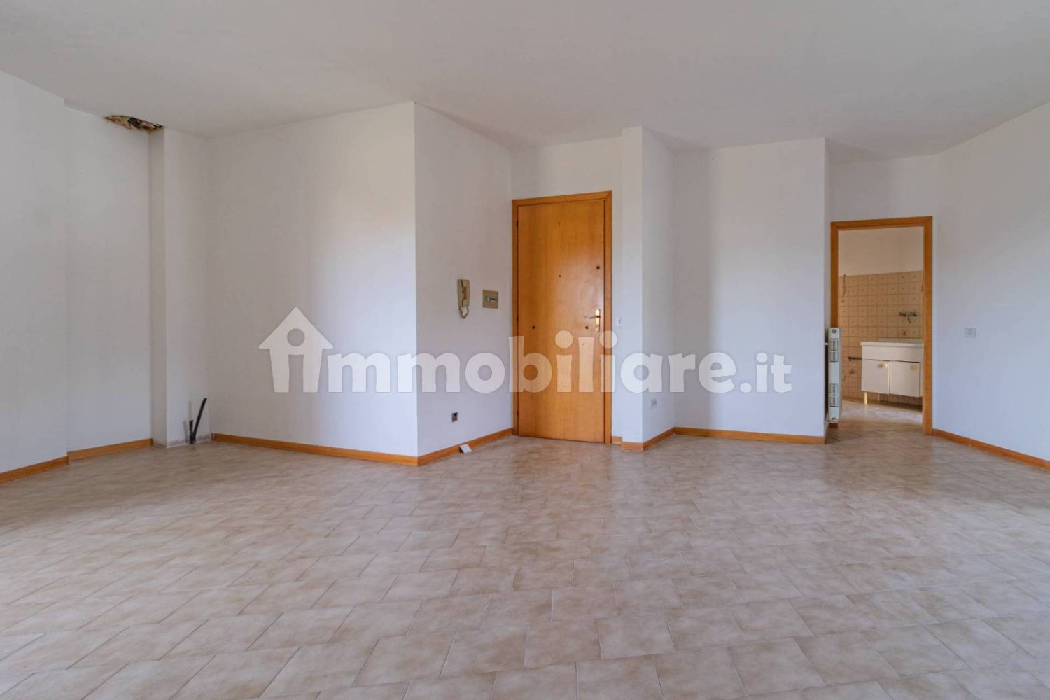 Квартира с 3 спальнями в Монсамполо дель Тронто, Италия № 289170