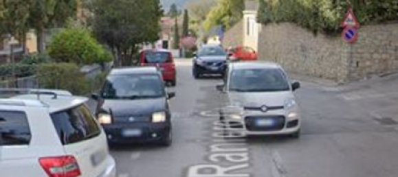 6-salle Appartement à Perugia, Italy No. 192658 2