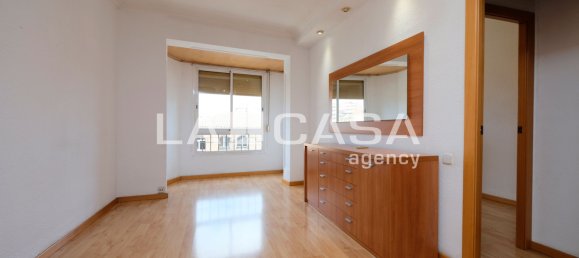 Apartamento T3 em Sant Andreu, Spain N.º 174343 2