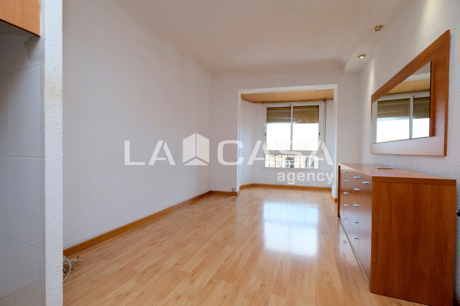 Apartamento T3 em Sant Andreu, Spain N.º 174343
