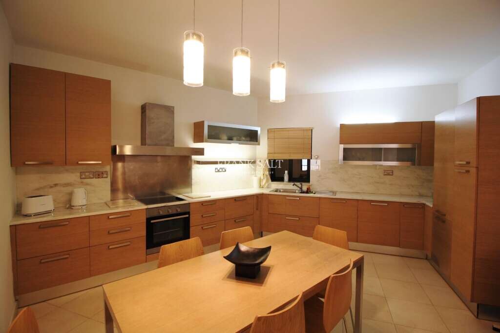 3 bedrooms Apartment in Sliema, Malta No. 8285