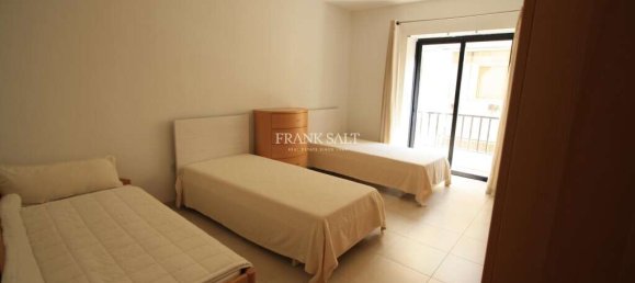 3 bedrooms Apartment in Sliema, Malta No. 8285 13