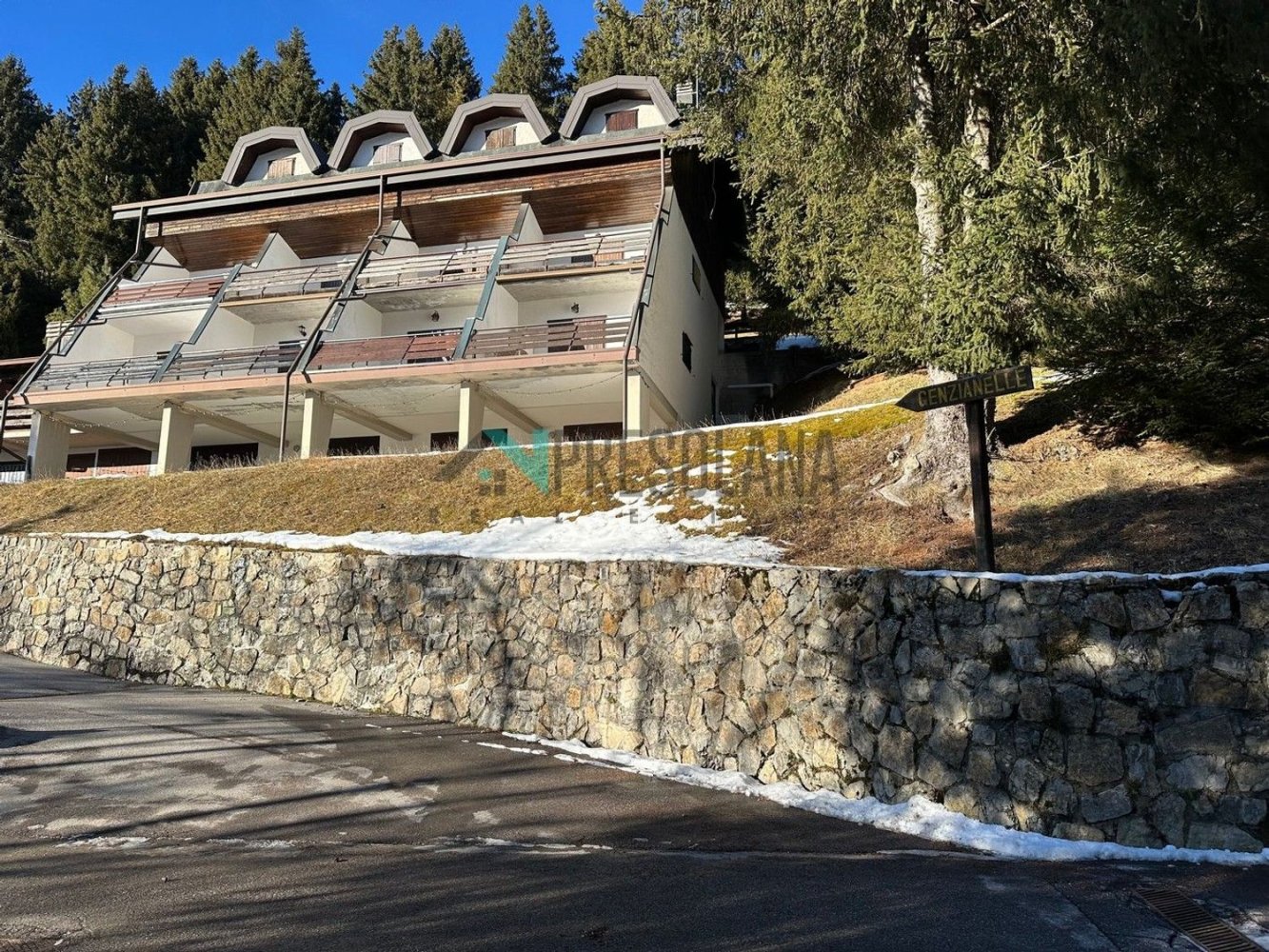 Студия в Анголо Терме, Италия № 165412