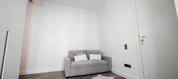 4 Schlafzimmer Doppelhaus in Paris, France, Nr. 334961 14