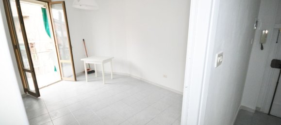 Apartamento de 4 divisões em La Spezia, Italy N.º 171449 6