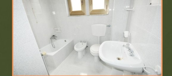 Apartamento de 4 divisões em La Spezia, Italy N.º 171449 28