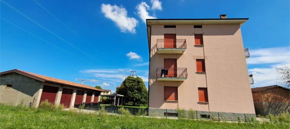 2 Schlafzimmer Wohnung in Fino Mornasco, Italy, Nr. 373660 26