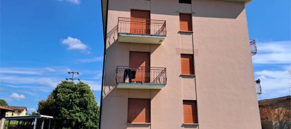 2 Schlafzimmer Wohnung in Fino Mornasco, Italy, Nr. 373660 4