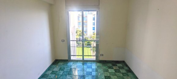 Квартира с 4 комнатами в Санремо, Италия № 130934 27