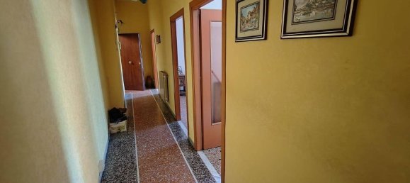 3 rooms Apartment in Tivoli, Italy No. 152296 13