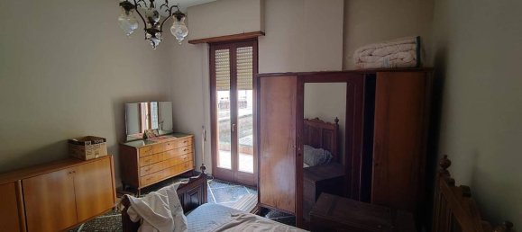 3 rooms Apartment in Tivoli, Italy No. 152296 6