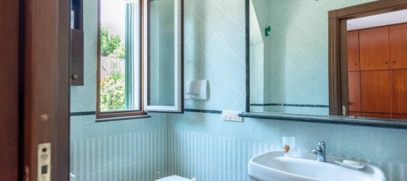 5 bedrooms Villa in Pozzuoli, Italy No. 320745 38