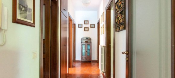 5 bedrooms Villa in Pozzuoli, Italy No. 320745 32