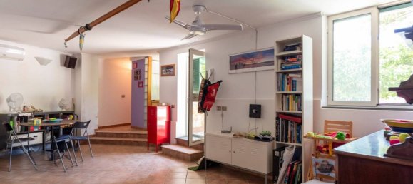 5 bedrooms Villa in Pozzuoli, Italy No. 320745 26